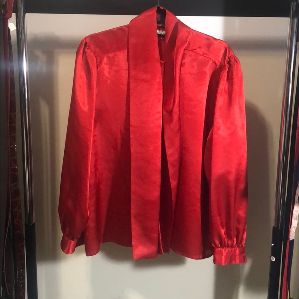 🔥🔥🔥 Oscar De La Renta Collectibles shirt 😍🔥🔥